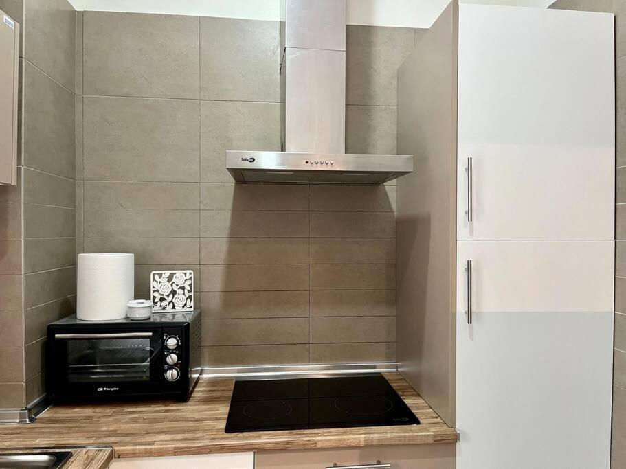 Apartamento Sierpes-Azofaifo Севилья Экстерьер фото